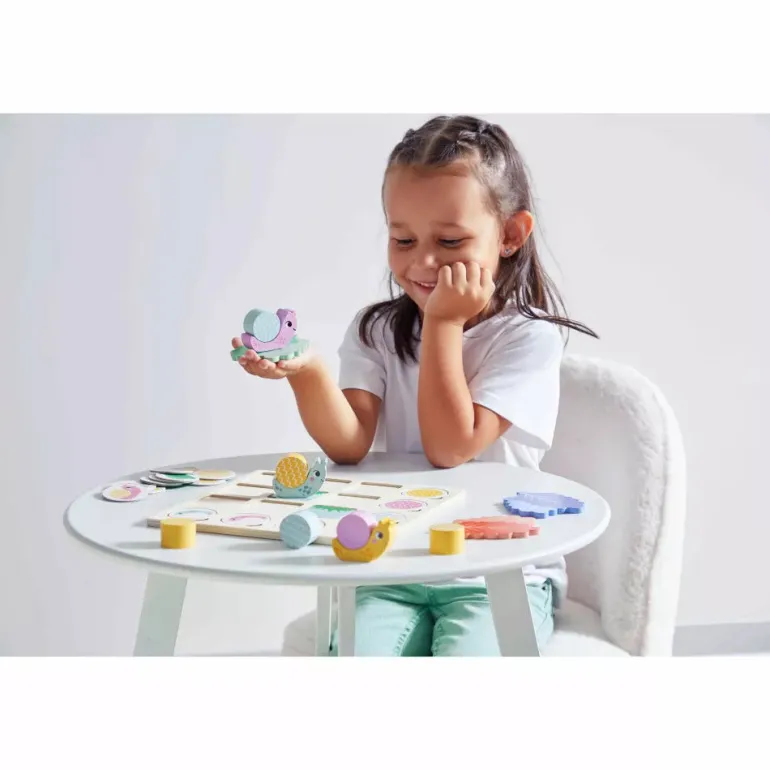 Janod Double Entry Table Snails